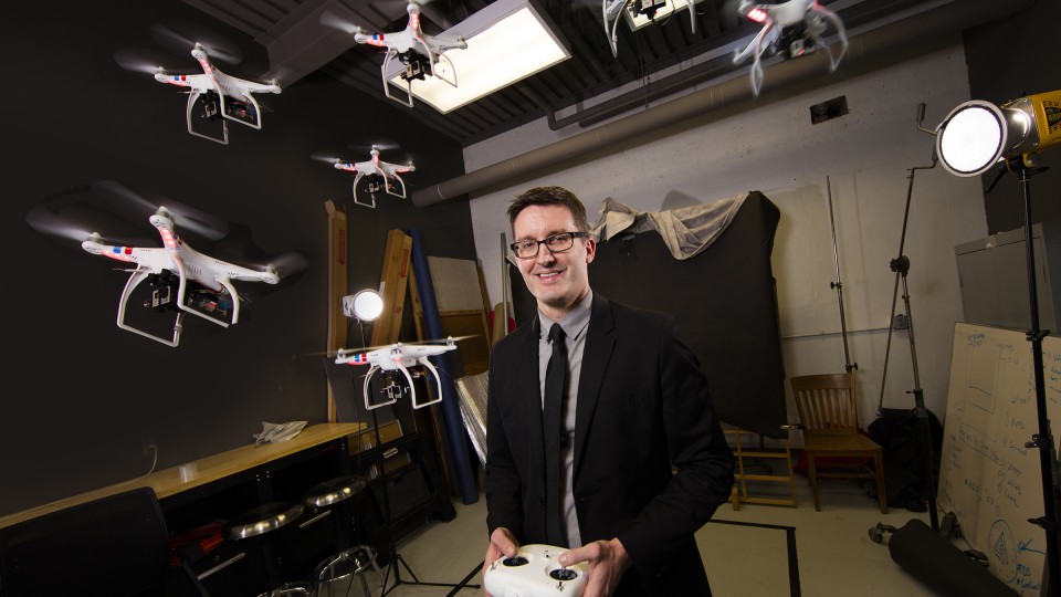 Matt Waite flying drones in Drone Journalism Lab: links to news story